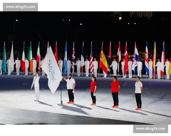 青神竹编闪耀成都世运,双面戏偶编织赛场荣光 青神竹编闪耀成都世运,双面戏偶编织赛场荣光