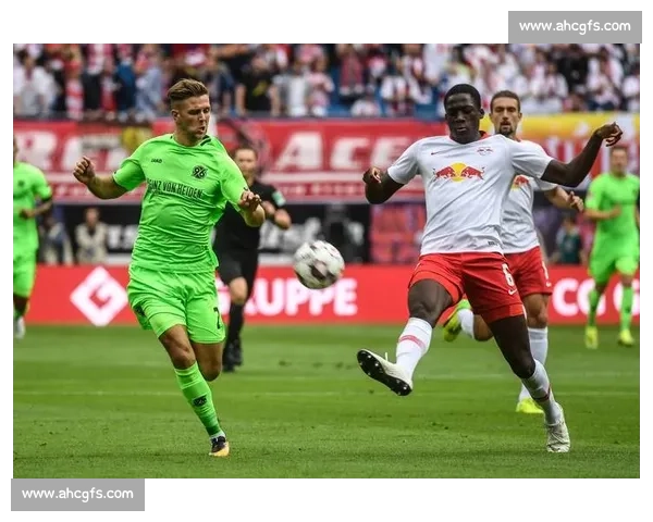 红魔主场迎战铁锤帮英超焦点之战胜负悬念拉满攻防博弈引爆老特拉福德夜晚